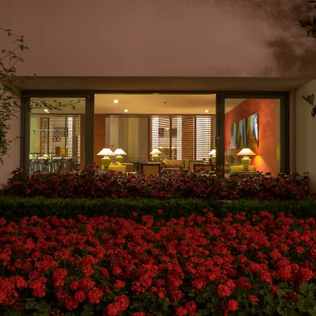 Arum Barut Collection 5* Sidé