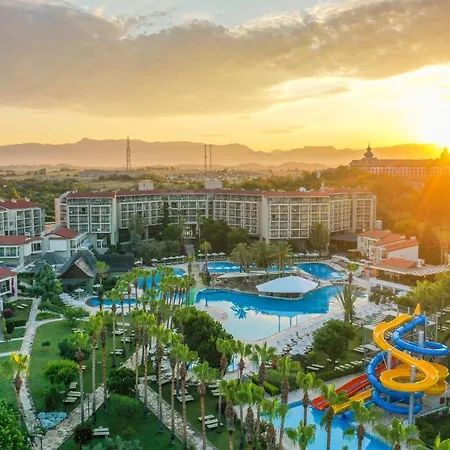 Arum Barut Collection - Ultra Hotel