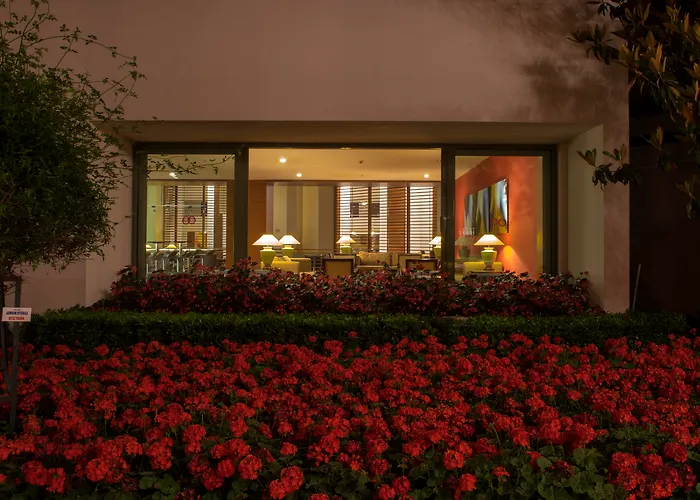 Arum Barut Collection 5* Sidé